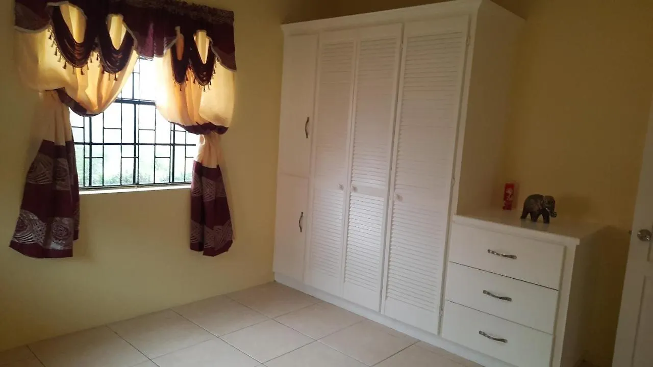 La Casa Slu Apartment Gros Islet Homestay