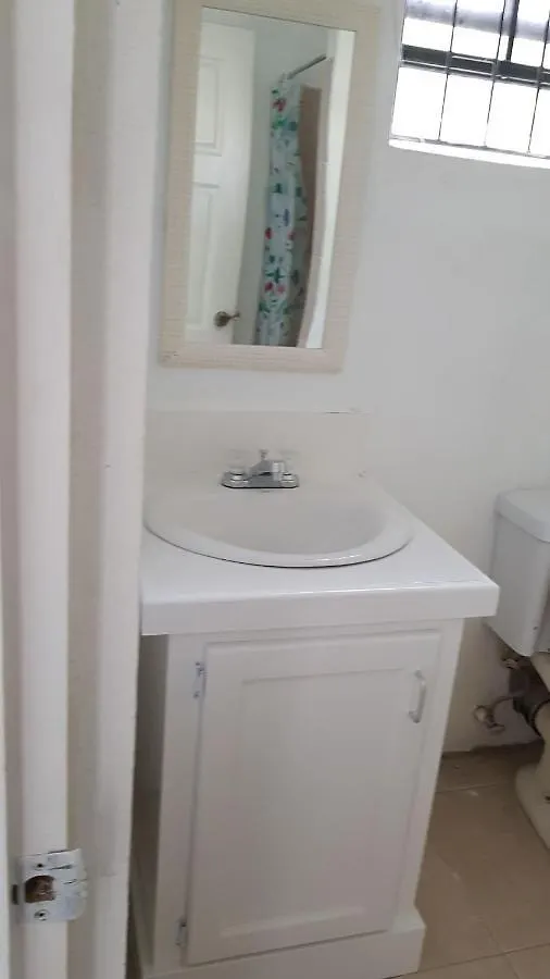La Casa Slu Apartment Gros Islet Homestay